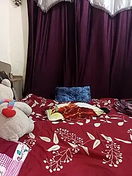 Snapshot of MEERAcle chatting on 03.10.26 MEERAcle online show from 03.10.26