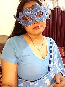 Snapshot of MEERAcle chatting on 04.09.26 MEERAcle online show from 04.09.26