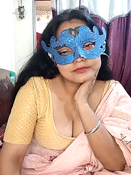 Snapshot of MEERAcle chatting on 04.16.26 MEERAcle online show from 04.16.26