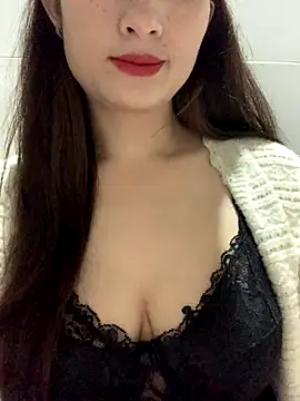 Quynh-Kun online show from 10.12.25