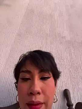 ZahaRose online show from 12.13.25