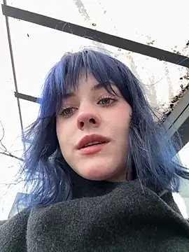 Only April online show from 04.04.26