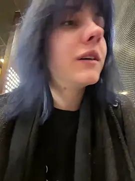 Only April online show from 04.06.26