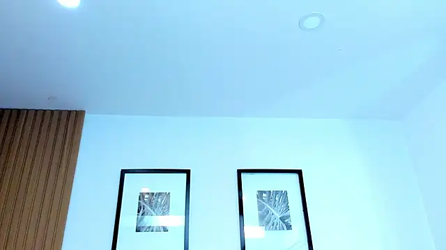 catalina jolie online show from 12.19.25