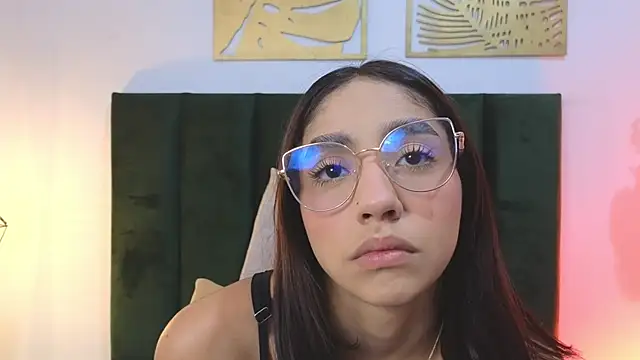 IvyJhons online show from 09.25.25