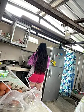 Lali HOtt online show from 04.01.26