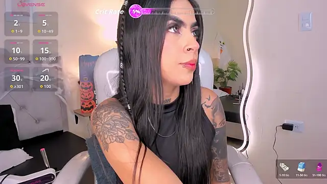 HannaColleman online show from 10.28.25