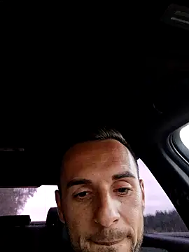 Snapshot of Necunoscutul001 chatting on 09.13.25 Necunoscutul001 online show from 09.13.25