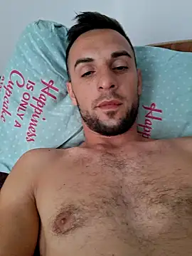 Snapshot of Necunoscutul001 chatting on 09.24.25 Necunoscutul001 online show from 09.24.25