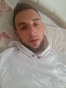 Snapshot of Necunoscutul001 chatting on 09.28.25 Necunoscutul001 online show from 09.28.25