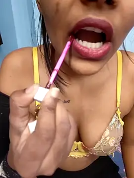 Ema-01 online show from 11.25.25