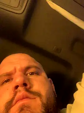 shakeweight online show from 10.25.25