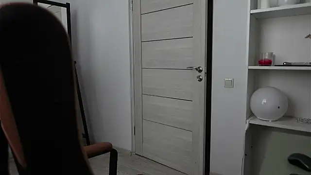 Richard Dullas online show from 10.26.25