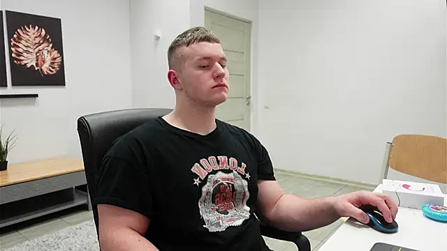 Richard Dullas online show from 11.25.25