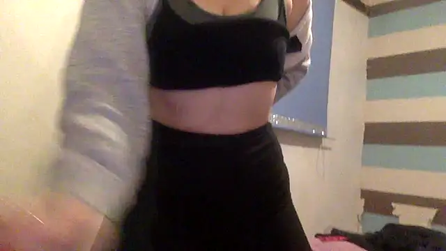 Bellababexox online show from 10.24.25