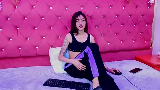  Maleja 19  online show from 02.12.26