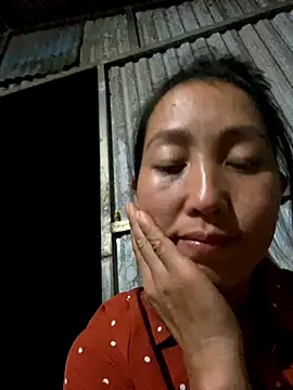 Huong-Ly online show from 09.28.25