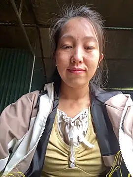 Huong-Ly online show from 11.07.25