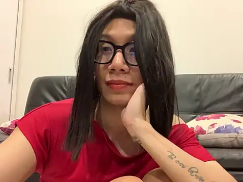 AnnaCR666 online show from 12.18.25