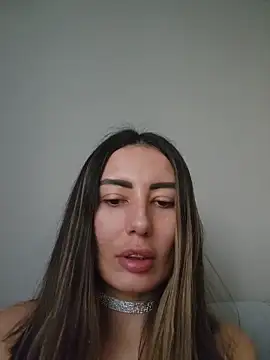 salmaesco online show from 11.12.25