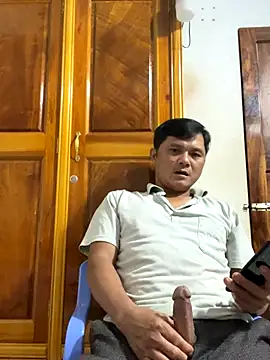 hotboy2x online show from 10.29.25