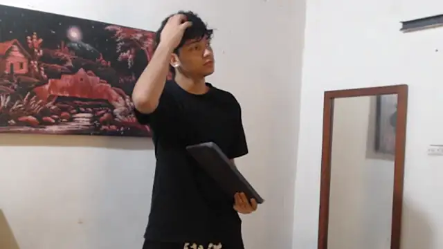 alice julls online show from 11.15.25