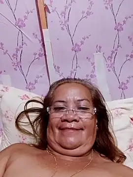 vickyhot1966 online show from 12.16.25