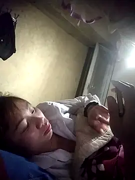 Dung-Thao19 online show from 12.19.25