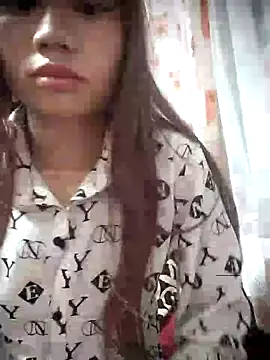 Snapshot of Dung-Thao19 chatting on 02.25.26 Dung-Thao19 online show from 02.25.26