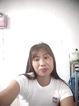 Snapshot of Dung-Thao19 chatting on 03.04.26 Dung-Thao19 online show from 03.04.26