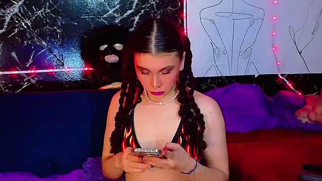 Snapshot of CristalRose chatting on 06.03.26 CristalRose online show from 06.03.26