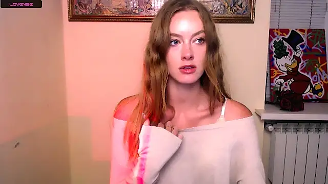 Snapshot of RoxySami_ chatting on 09.28.25 RoxySami online show from 09.28.25