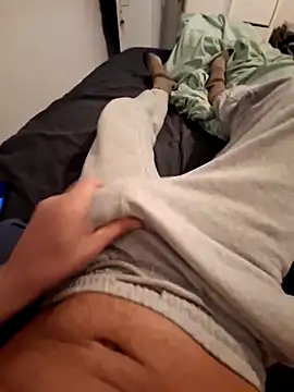 Yoaannn online show from 11.17.25