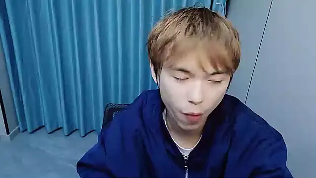 w5206t online show from 04.03.26