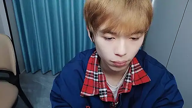 w5206t online show from 04.14.26