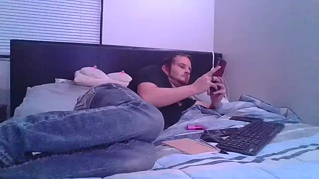 Eclipticice94 online show from 10.30.25