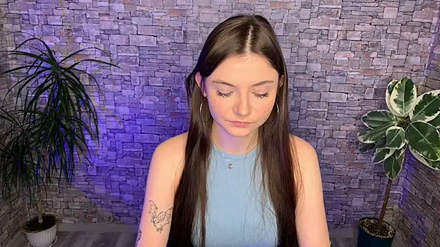 Snapshot of may_rollins chatting on 02.05.26 may rollins online show from 02.05.26