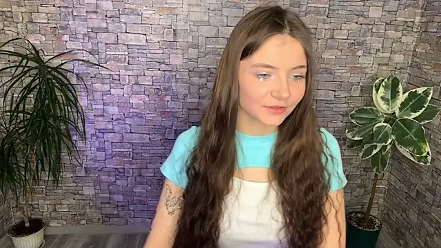 Snapshot of may_rollins chatting on 02.09.26 may rollins online show from 02.09.26