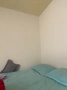 Zara Bel online show from 10.31.25