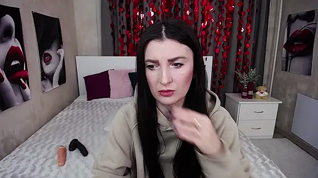 EvelinCuper online show from 02.20.26