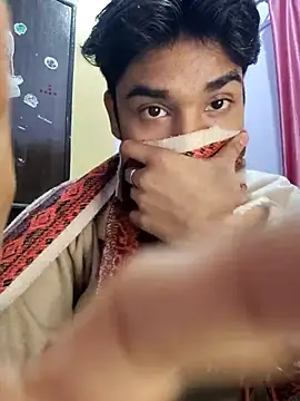 Snapshot of Drakyguy chatting on 11.25.25 Drakyguy online show from 11.25.25