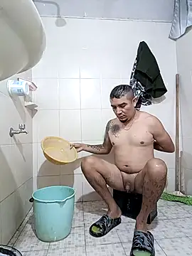 Snapshot of SecurePlanet9 chatting on 01.14.26 SecurePlanet9 online show from 01.14.26