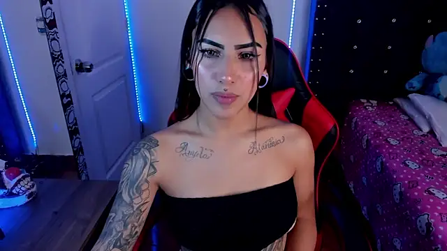 Samanthademonx20  online show from 04.07.26