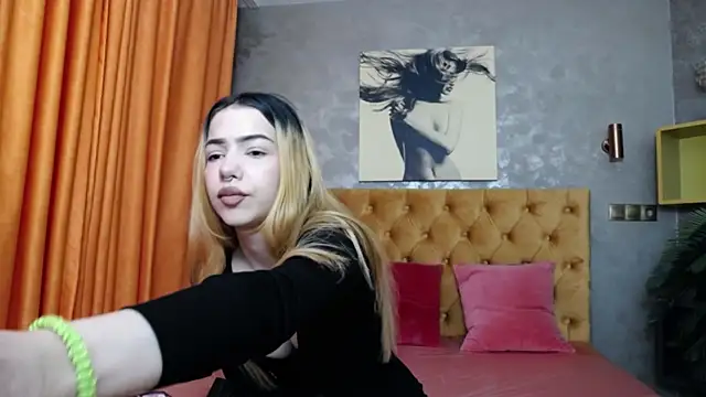 DashaFlame online show from 05.17.26