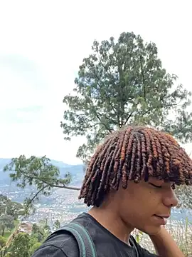 Alexis Spicter online show from 09.20.25