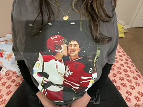 MissElizabethXoXo online show from 04.08.26