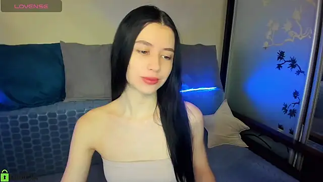 SelinLi online show from 02.27.26