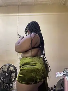 CurvyCocoxxx online show from 05.18.26