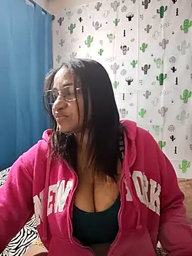 Avannay online show from 09.23.25