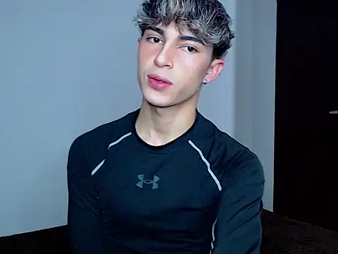 john vichenso online show from 10.23.25